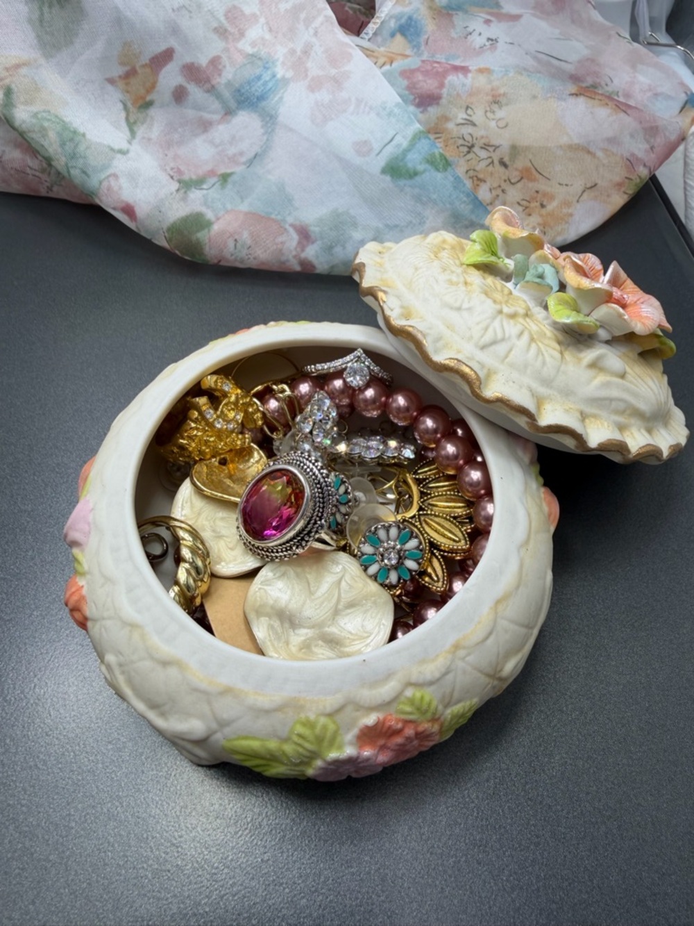 Round Floral Trinket box filled with jewels #4TB